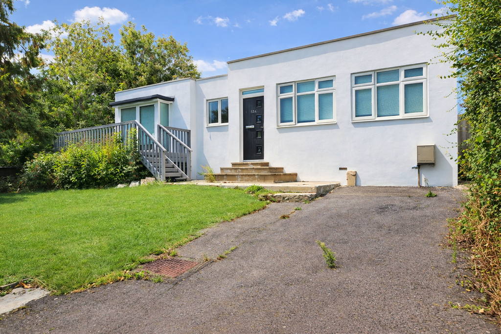 Property photo 1 of 20 Elmstead Lane Chislehurst Br7 Bungalow Front