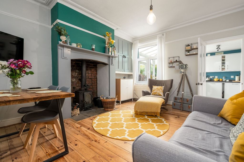 Property photo 1 of 19 Picture No. 03