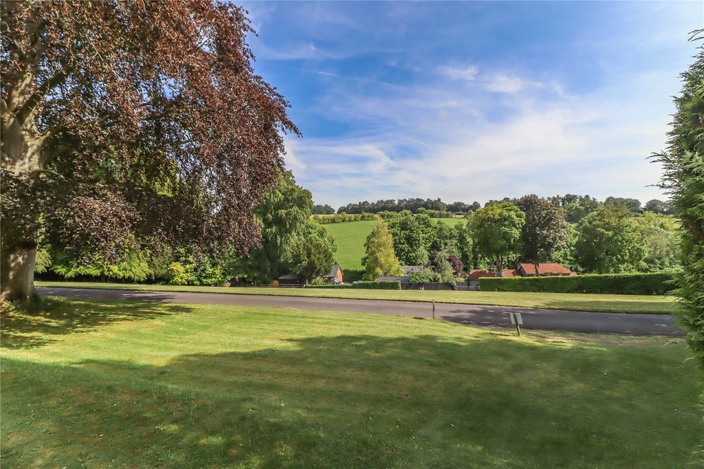 Property photo 2 of 15 Picture No. 22