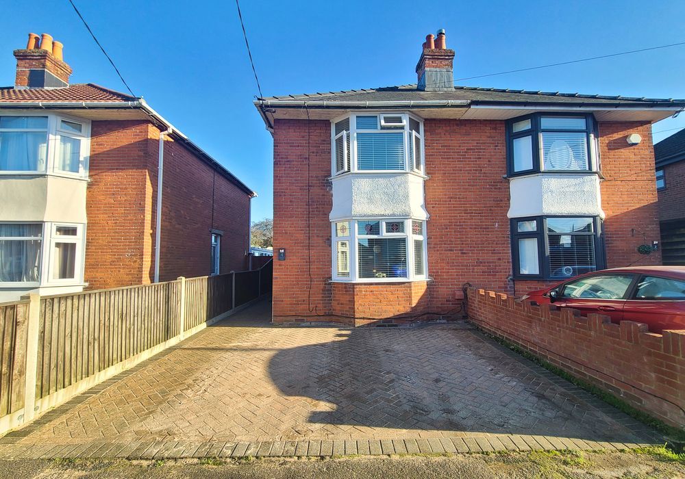 Property photo 1 of 28