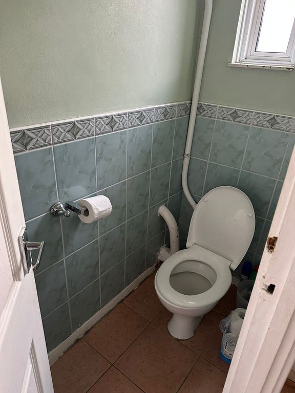 Property photo 3 of 9