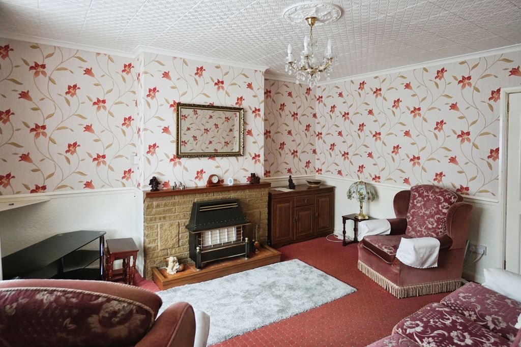 Property photo 2 of 15 Living Room