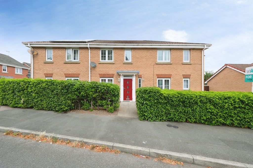 Property photo 1 of 18