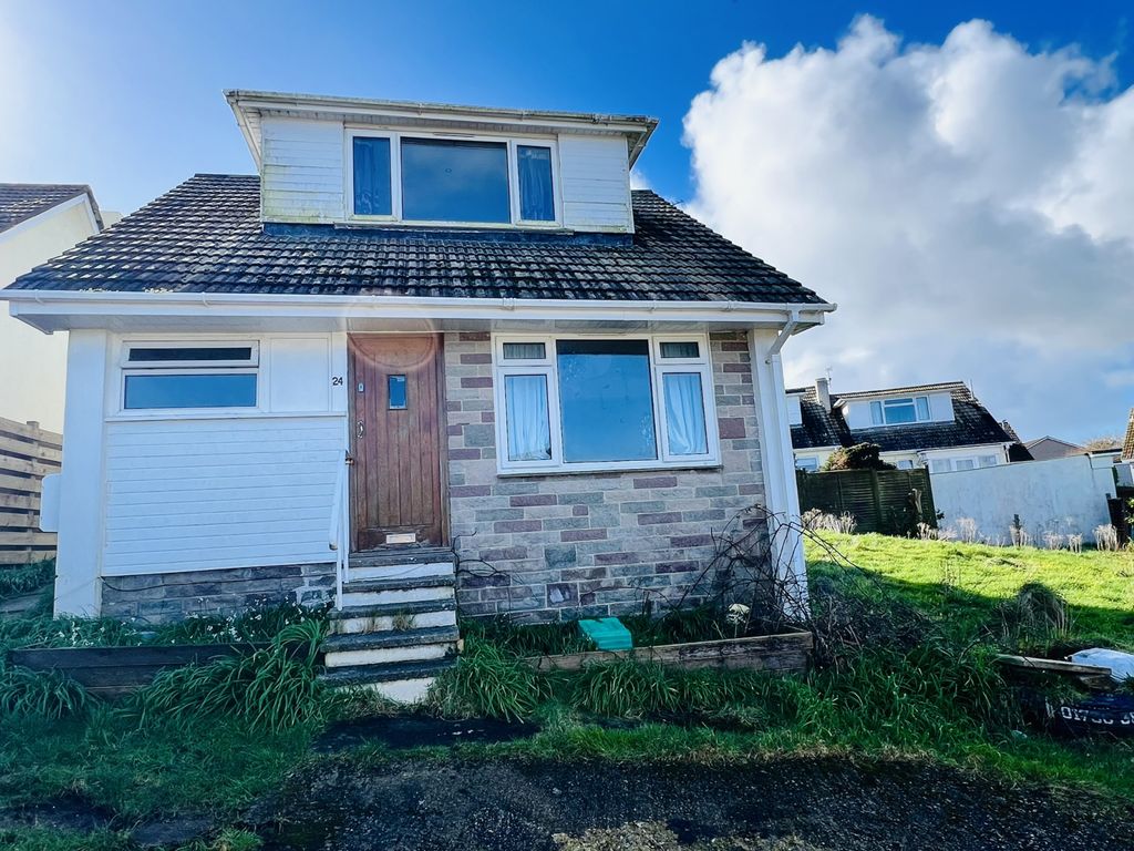 Property photo 1 of 12 3 Bedroom Detached House