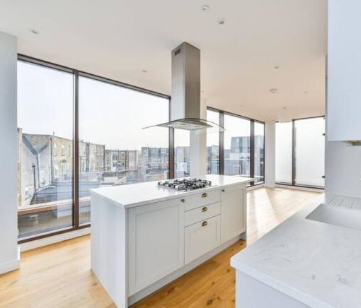 Property photo 3 of 29