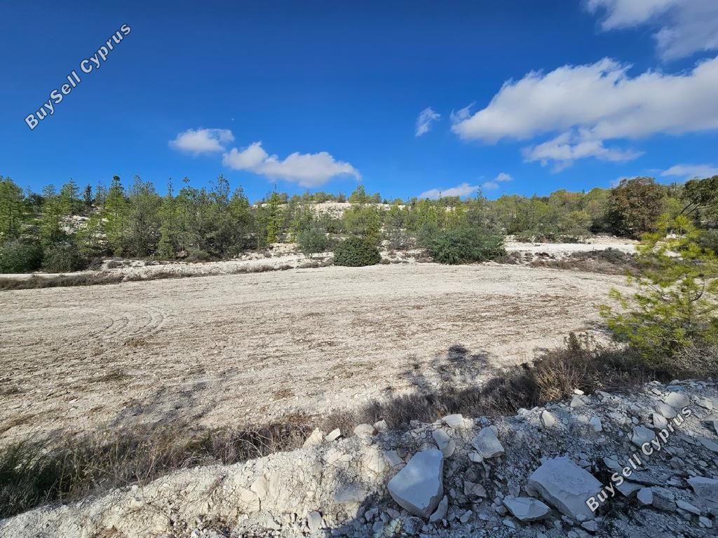 Property photo 1 of 6