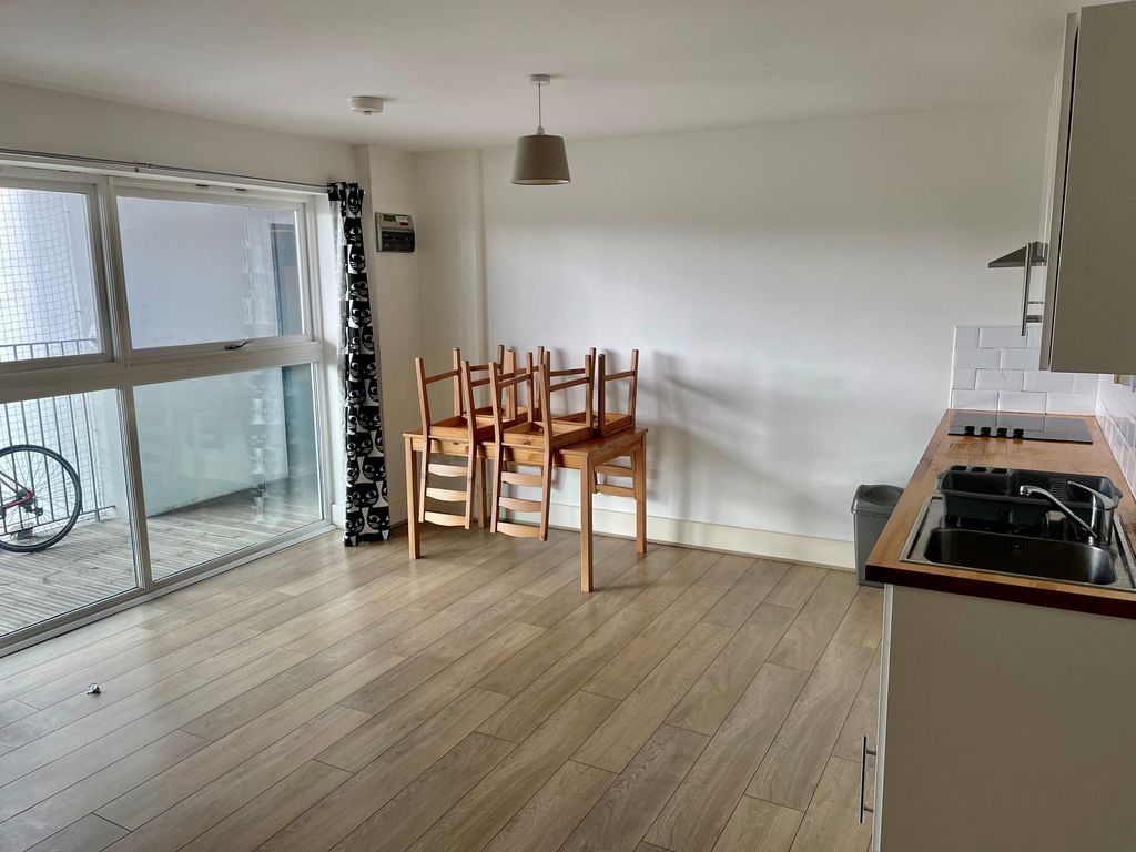Property photo 1 of 4