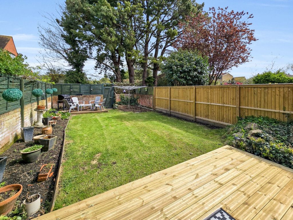 Property photo 3 of 15