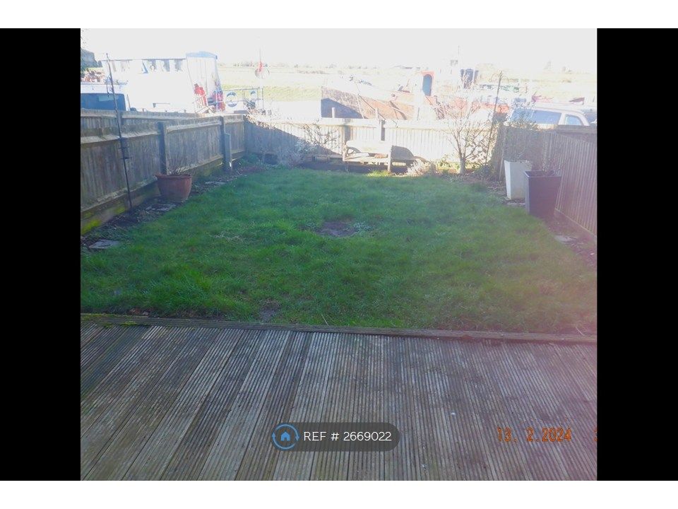 Property photo 3 of 27