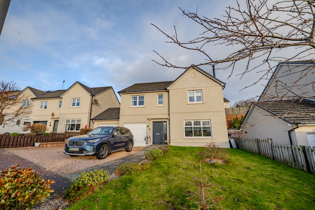 Property photo 1 of 25