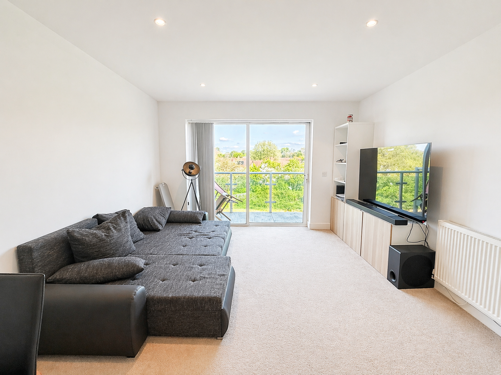 Property photo 2 of 12