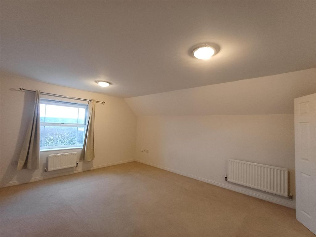 Property photo 2 of 8 20251111_134828.Jpg