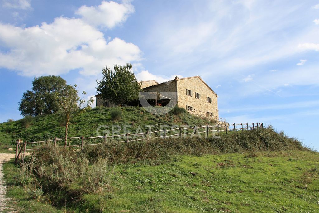 Property photo 1 of 28