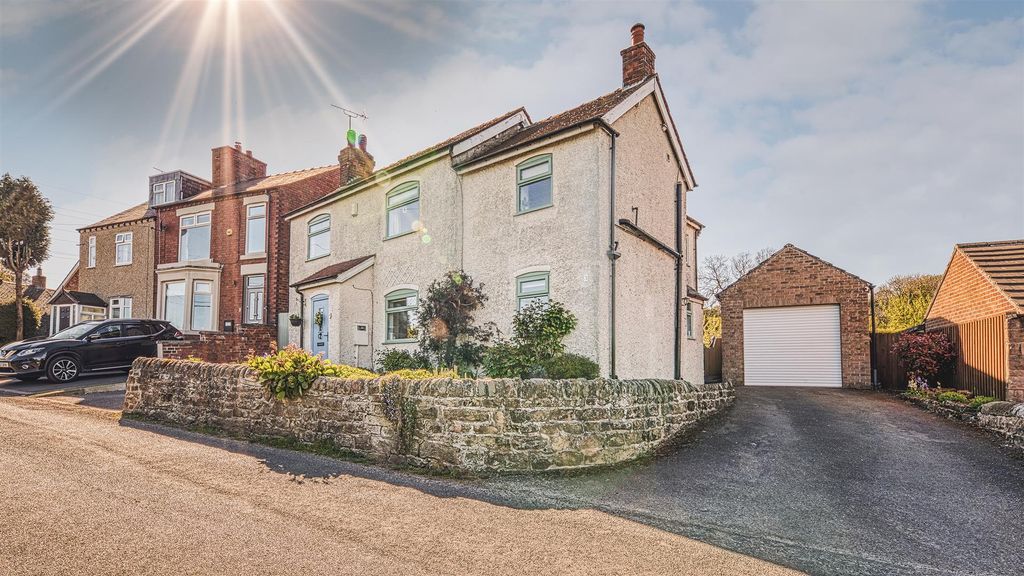 Property photo 1 of 52 E92A5116_Hdr.Jpg