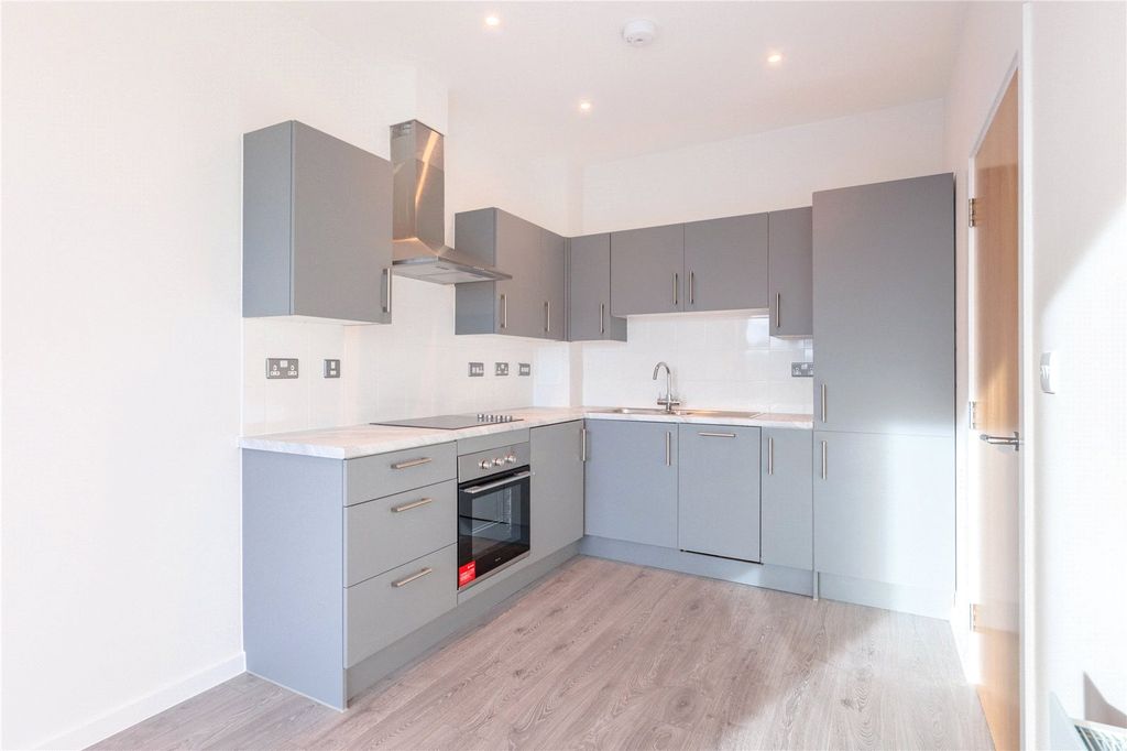 Property photo 2 of 9 Picture No. 06