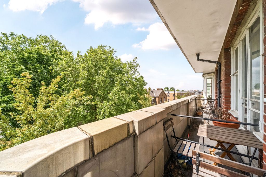 Property photo 2 of 17 1-6A0Ecd33Aae44-1...