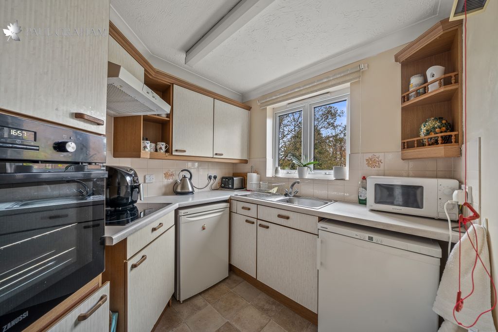 Property photo 3 of 9 Dsc05904