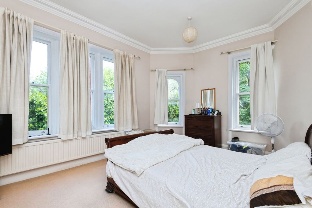 Property photo 3 of 16 Bedroom One
