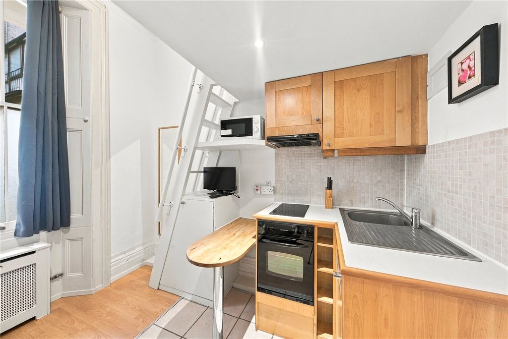 Property photo 2 of 8 Picture No. 02