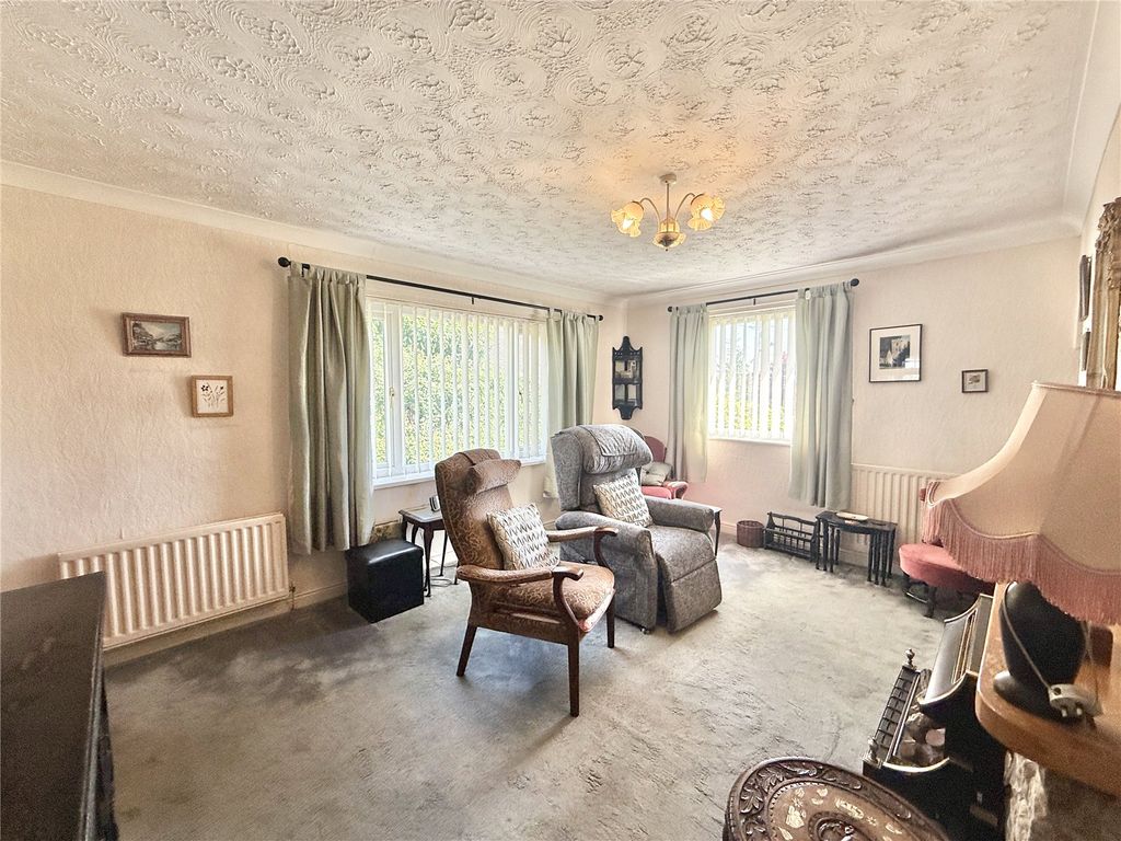 Property photo 3 of 24 Picture No. 25
