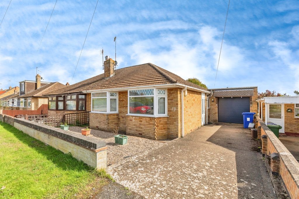 Property photo 1 of 13