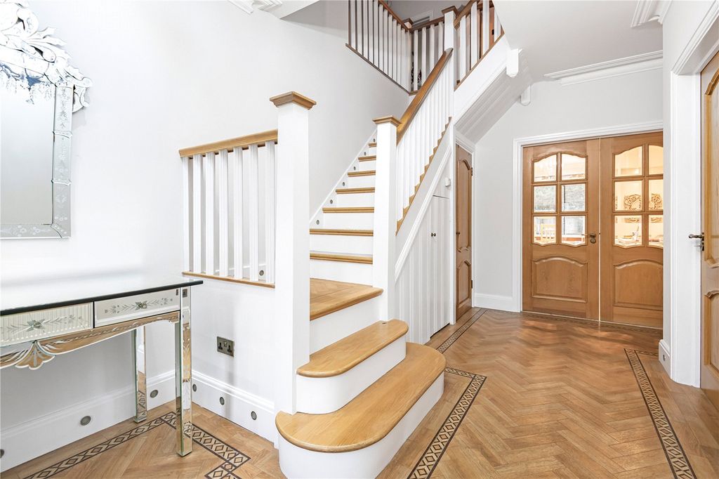 Property photo 2 of 29 Picture No. 05