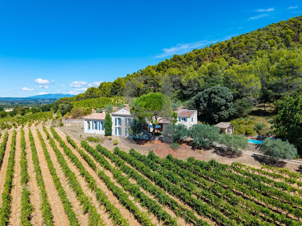 Property photo 1 of 28