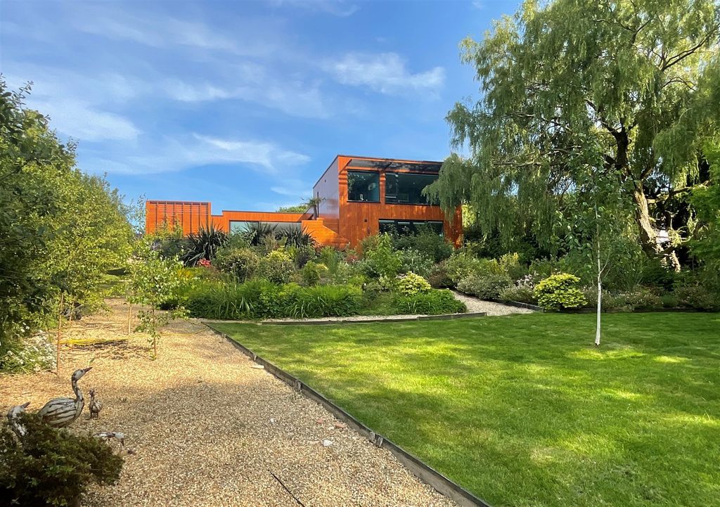 Property photo 1 of 17 Rear Elevation