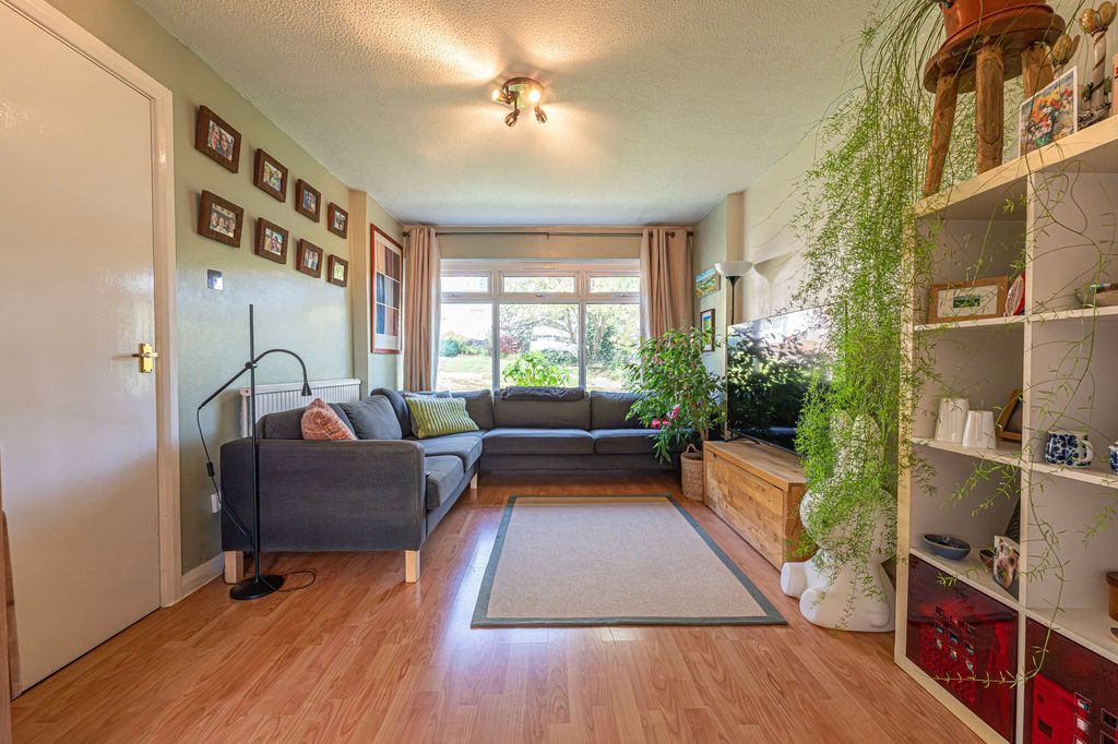 Property photo 1 of 53