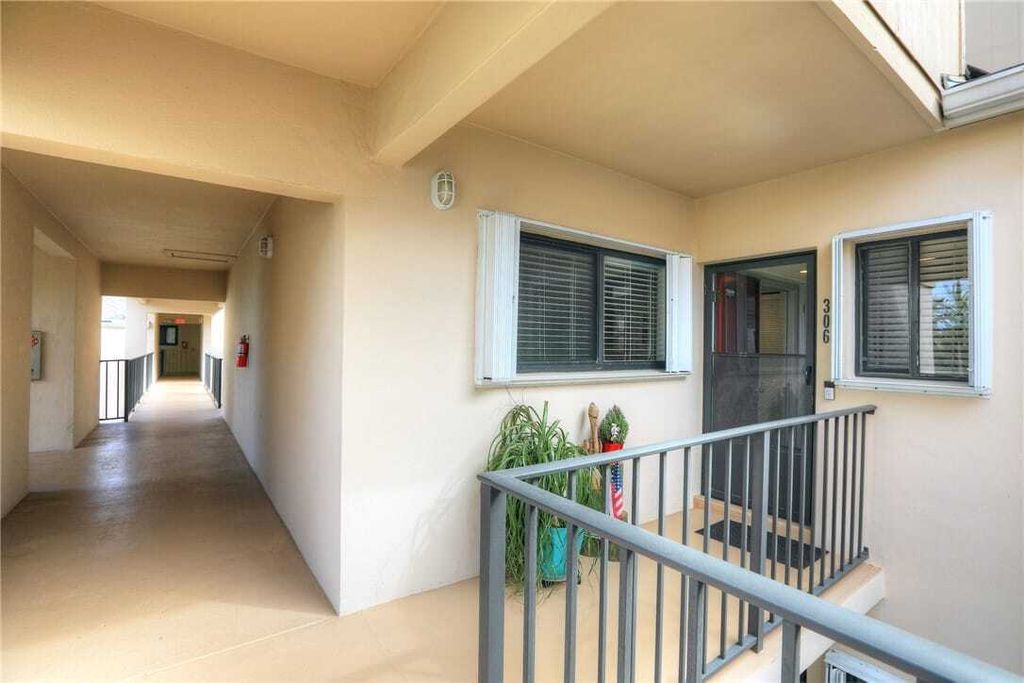 Property photo 3 of 31 <Alttext/>