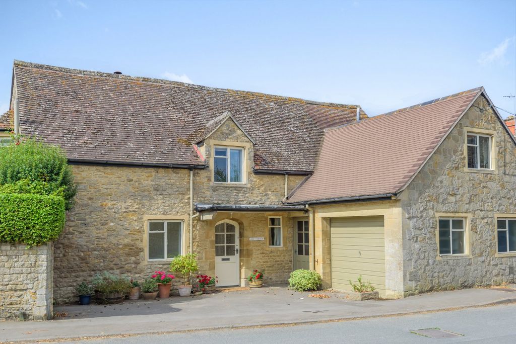 Property photo 1 of 11 Picture No. 01
