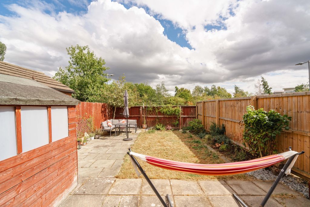 Property photo 3 of 17 7