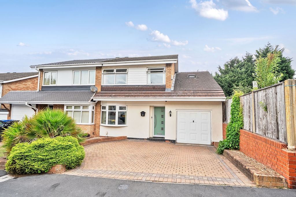 Property photo 1 of 17 1327486-18-688c8cc5d3dc7