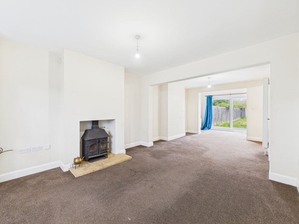 Property photo 3 of 12 Photo 11