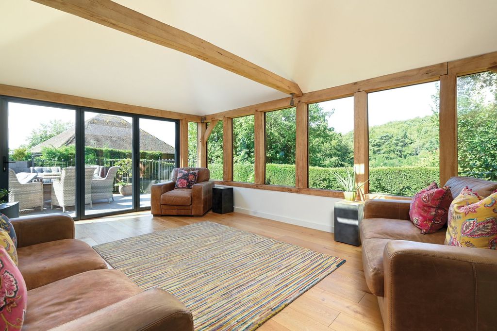 Property photo 2 of 26 Conservatory