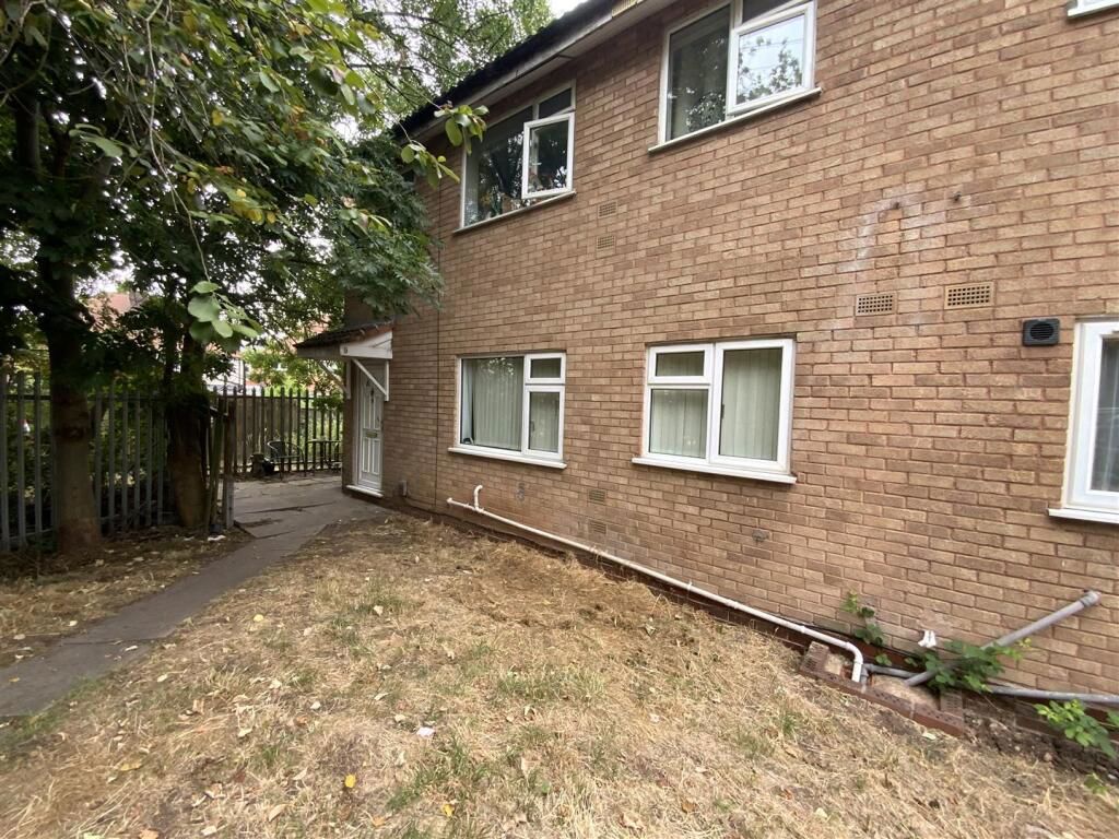 Property photo 1 of 5