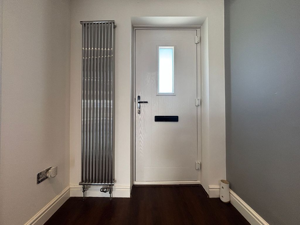 Property photo 3 of 51