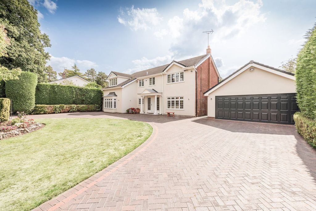 Property photo 3 of 56