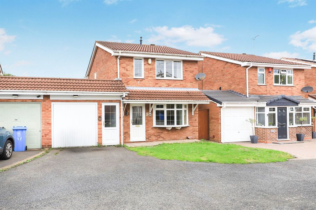 Property photo 1 of 14