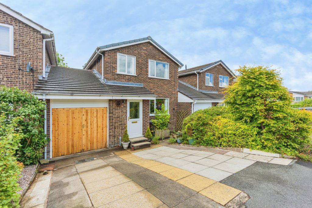 Property photo 1 of 16