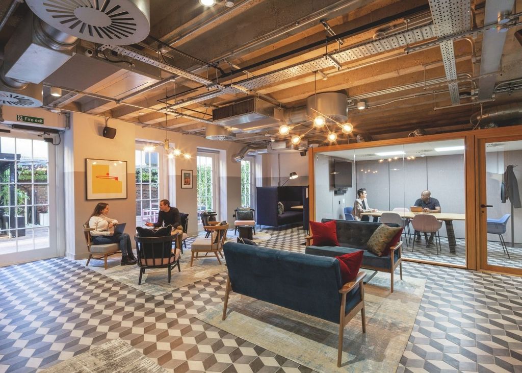 Property photo 1 of 9