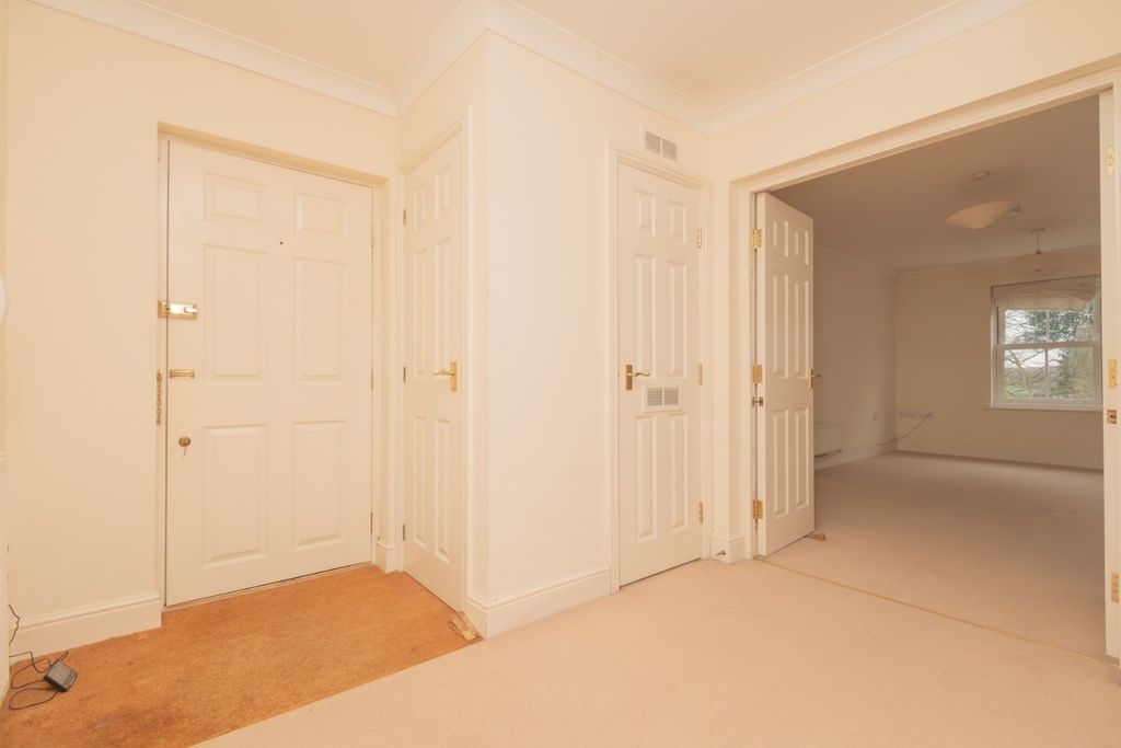 Additional image 4 of 2 bed flat for saleAinsley Way, Chartham, Canterbury CT4