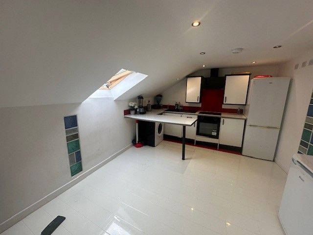 Property photo 2 of 3