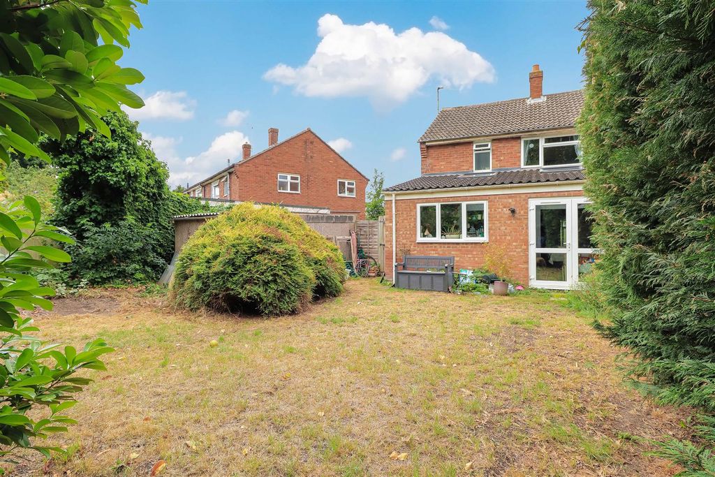 Property photo 2 of 16 Img (12).Jpg