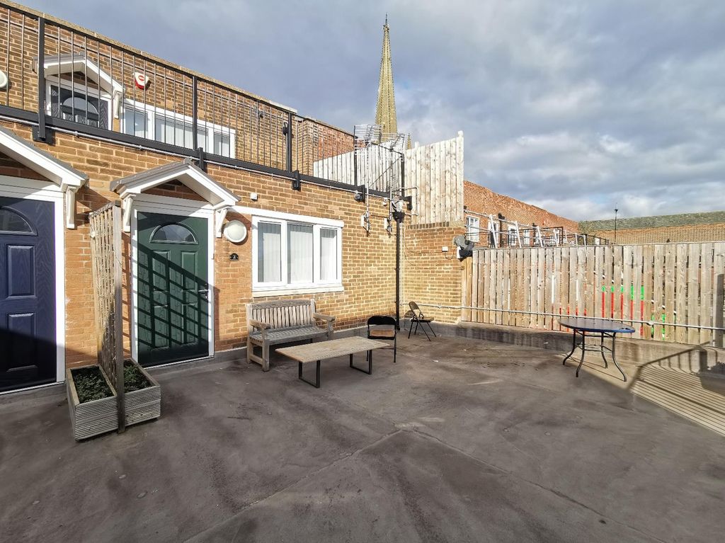 Property photo 1 of 10 0 General