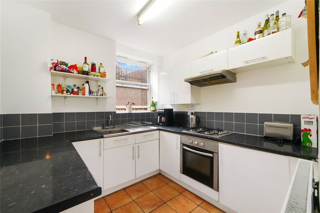 Property photo 1 of 15 Picture No. 04