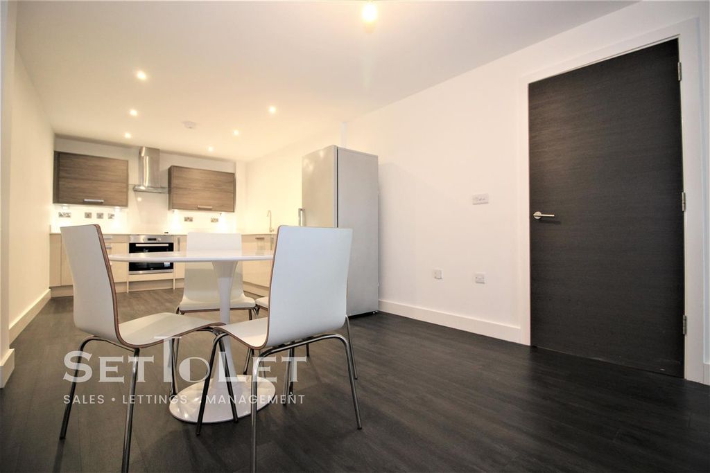 Property photo 1 of 12 Img_2175.Jpg