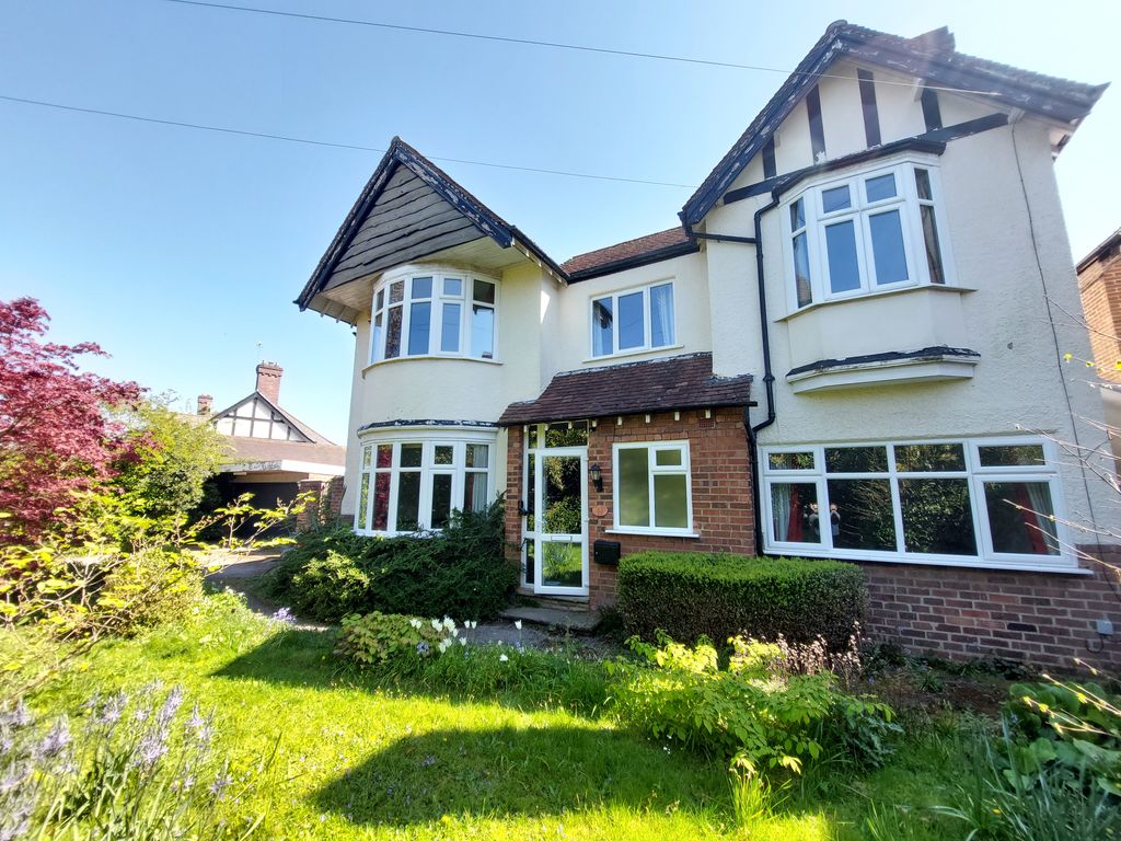 Property photo 1 of 13