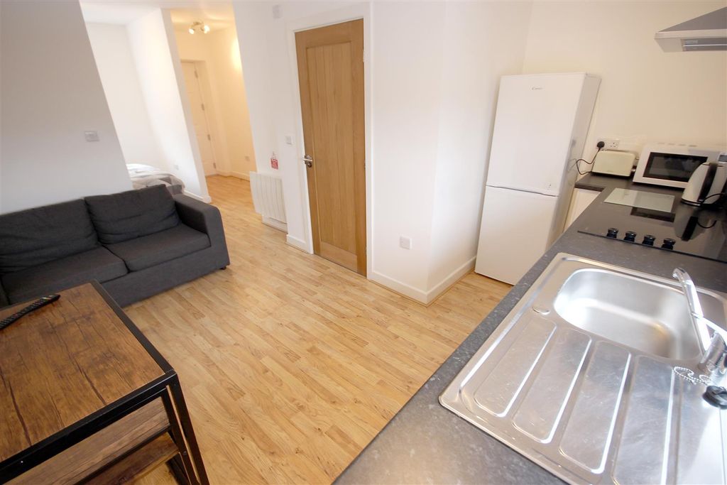 Property photo 2 of 7 Open Plan Living Space