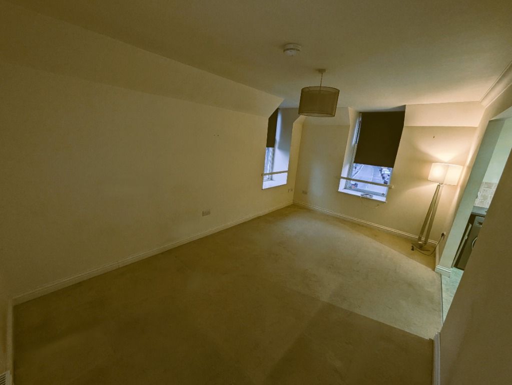 Property photo 2 of 11 Photo 2